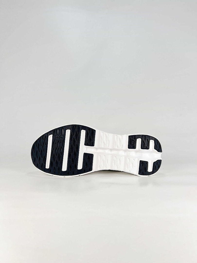 On Cloudtilt White Black Mens Lifestyle Sneakers 3ME10101430