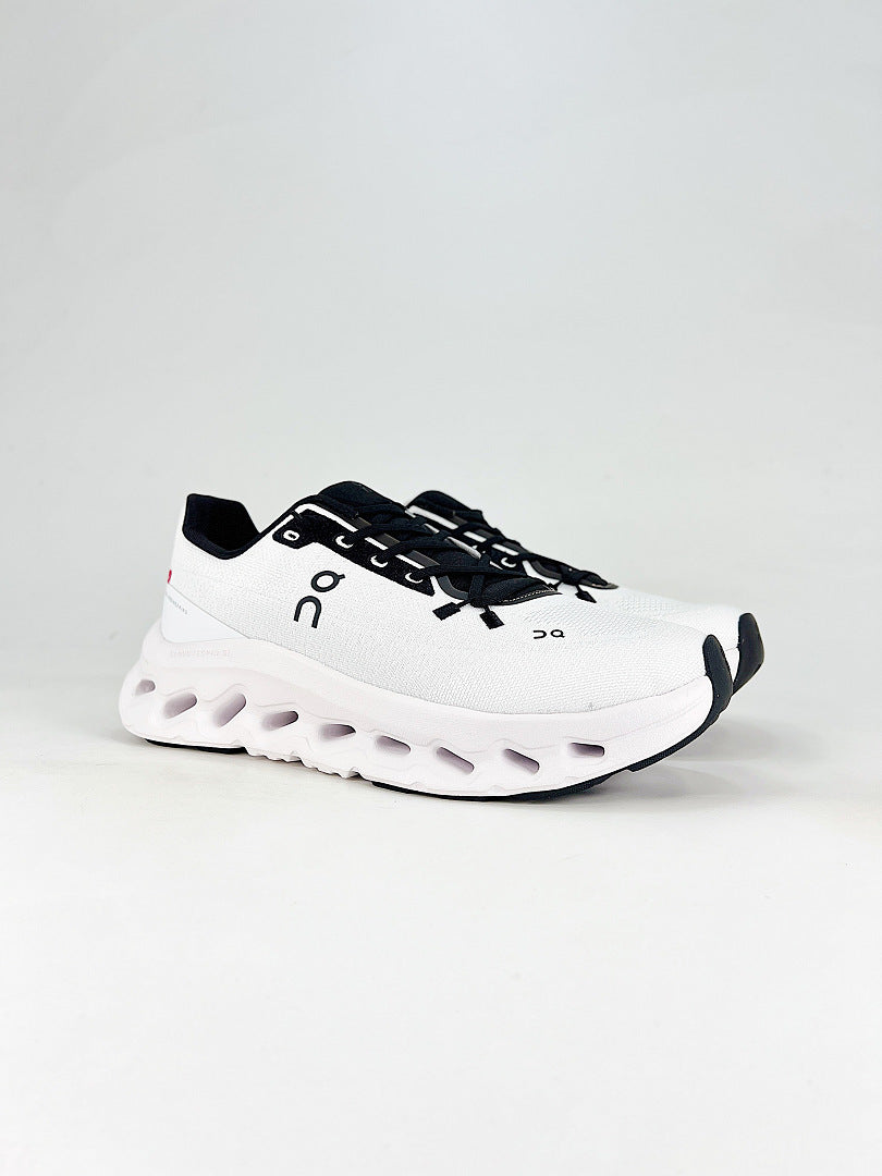 On Cloudtilt White Black Lifestyle Sneakers 3ME10103252