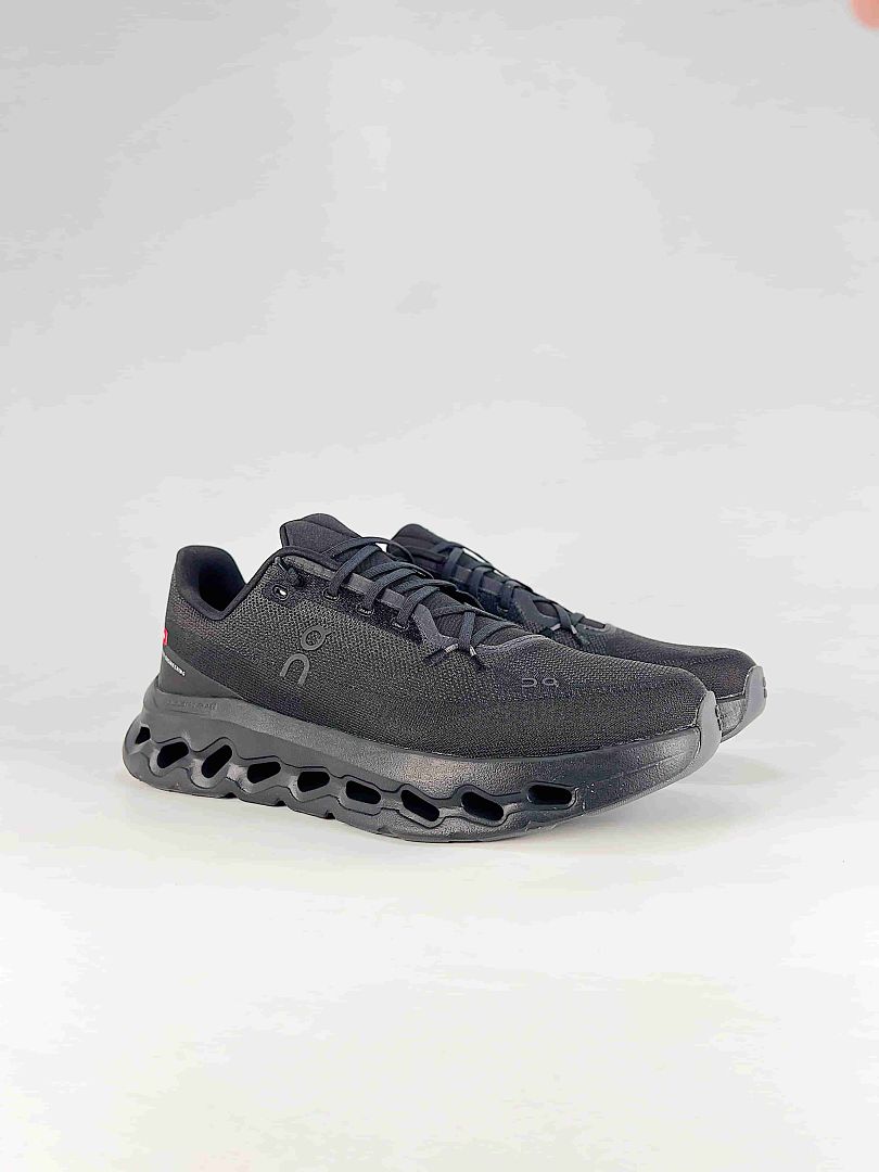 On Cloudtilt Black Lifestyle Sneakers 3ME10101430