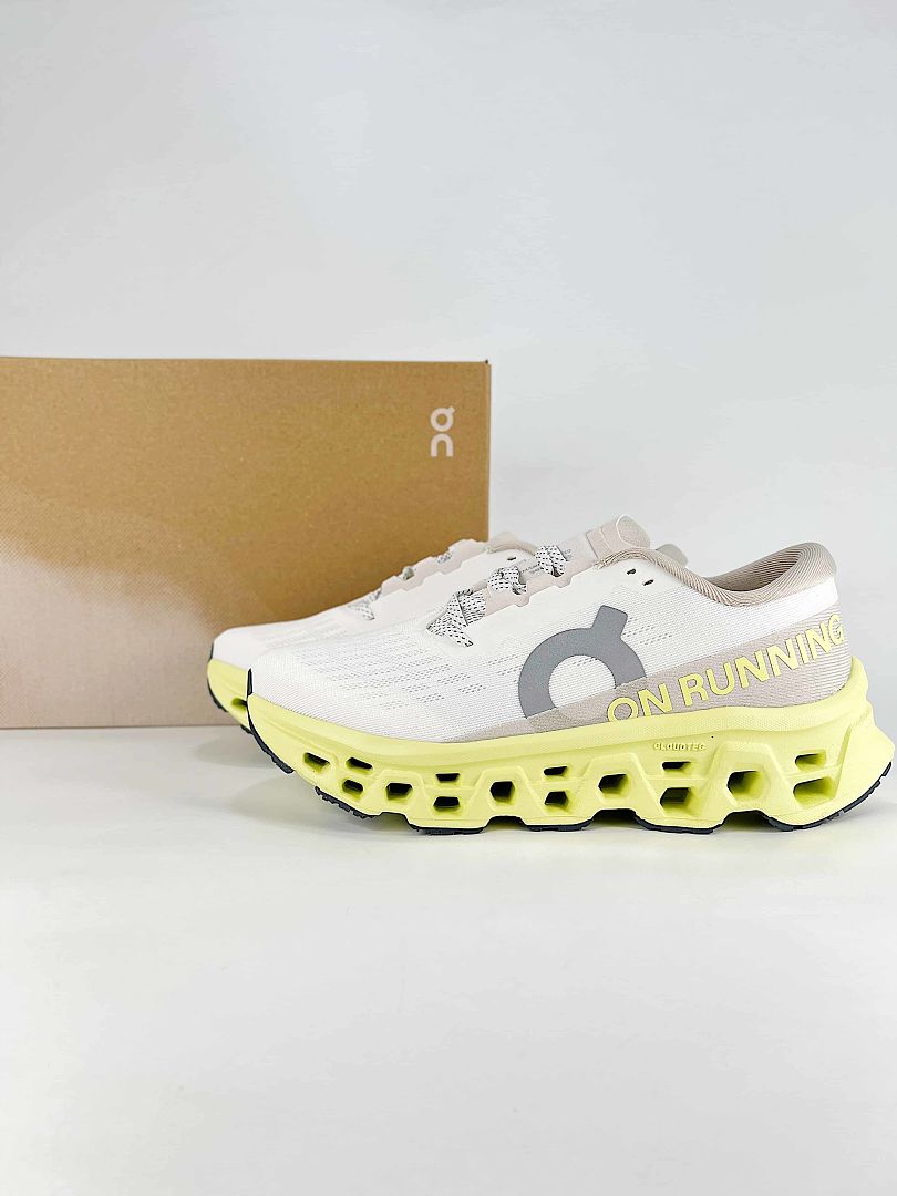 On Cloudsurfer 3 White Yellow Sneakers 3MG10053078