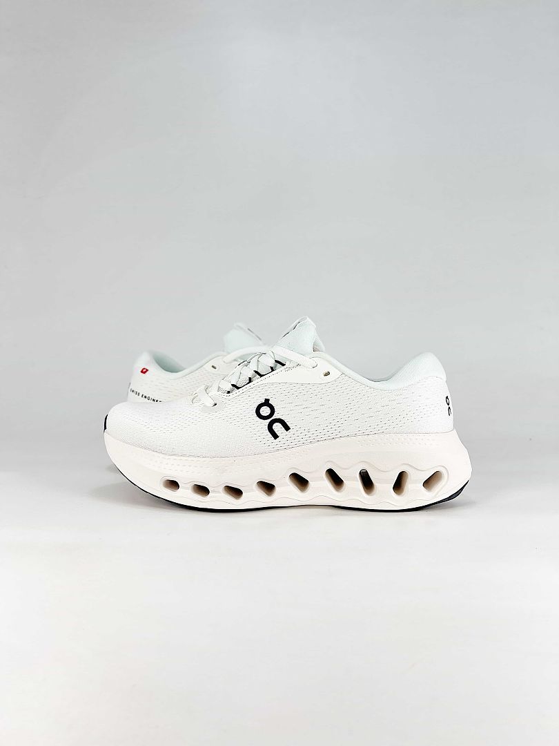 On Cloudtilt White Black Cream Lifestyle Sneakers