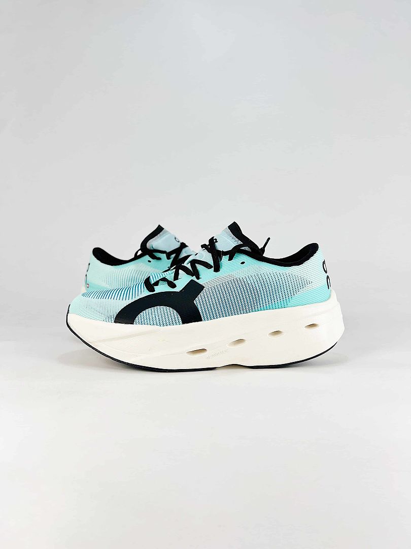 On Cloudboom Volt Mint Green Black Running Sneakers Women Men 3MF30745531
