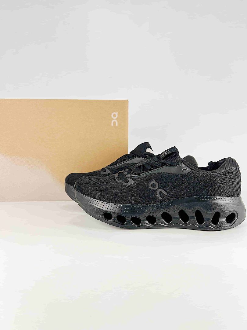 On Cloudtilt Black Grey Lifestyle Sneakers