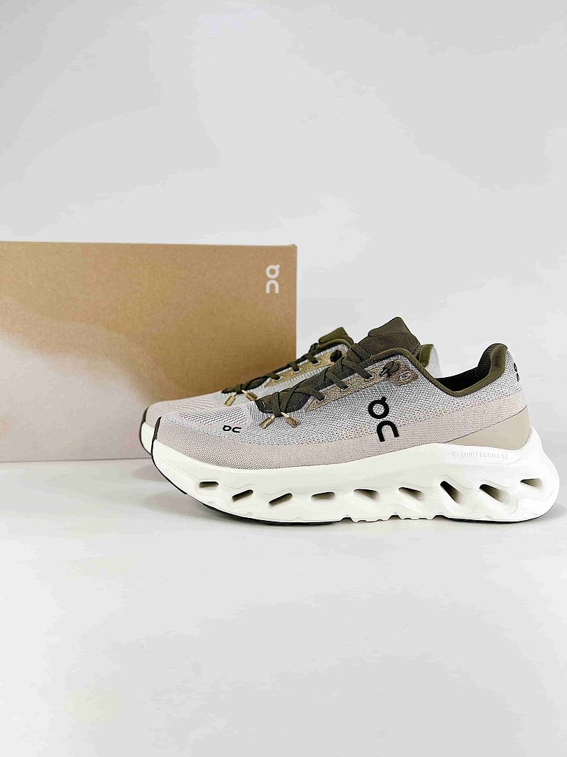 On Cloudtilt Beige Olive Lifestyle Sneakers