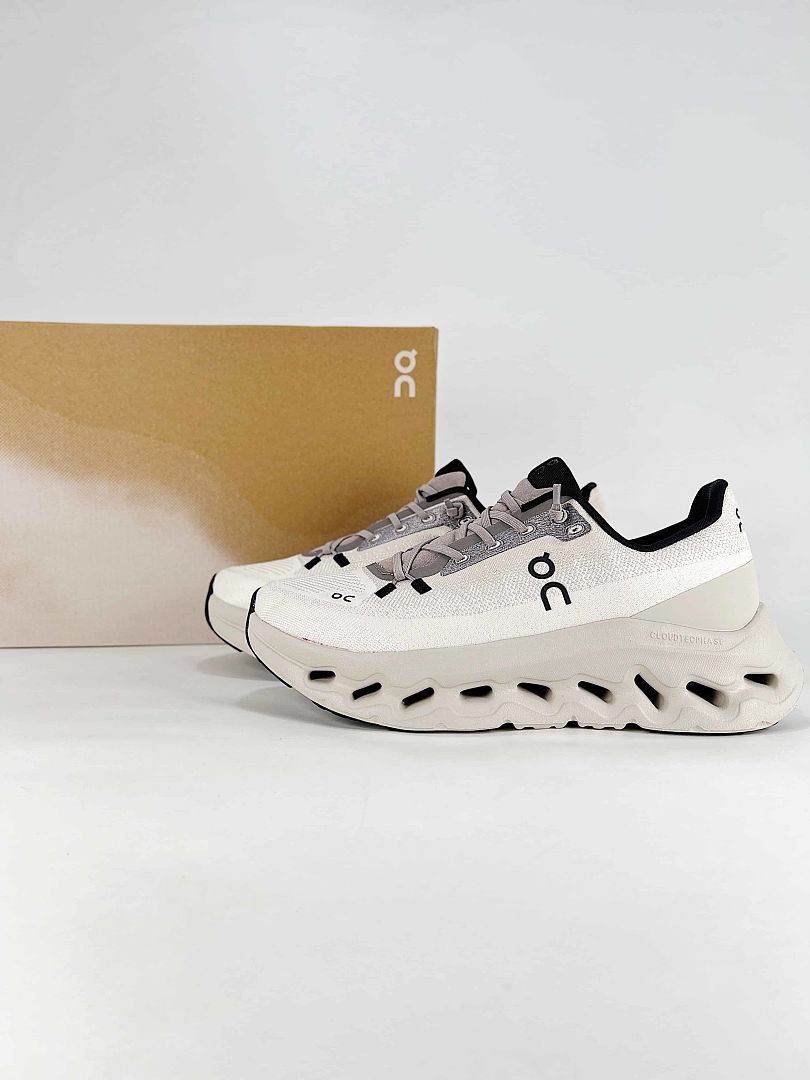 On Cloudtilt White Grey Black Everyday Lifestyle Sneakers 3ME10103284