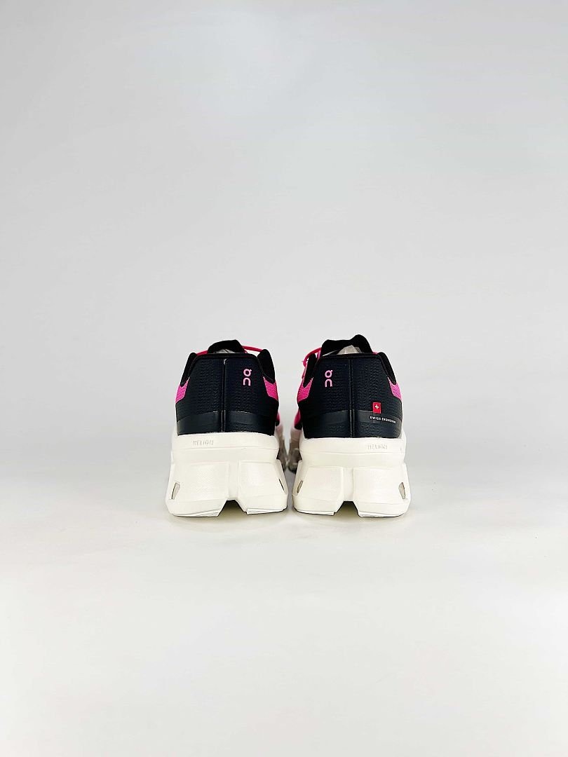 On Cloudmonster Void Hot Pink Black Lifestyle Sneakers 3WG10814561