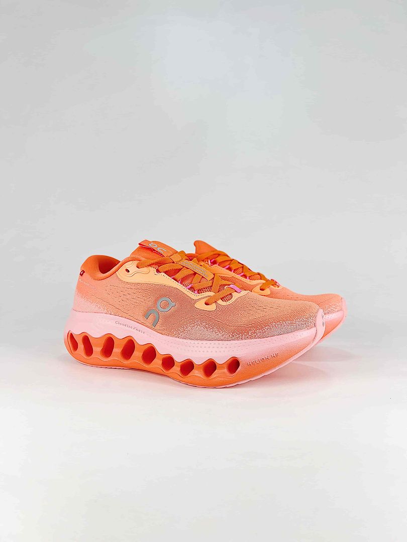 On Cloudtilt Casual Lifestyle Sneakers
