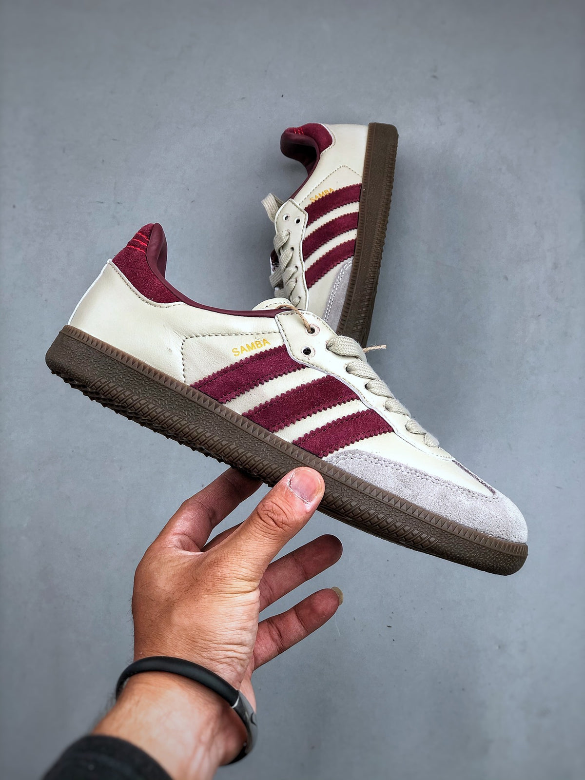 Adidas Originals Samba OG Cream Burgundy Retro Low Top Sneakers ID1482