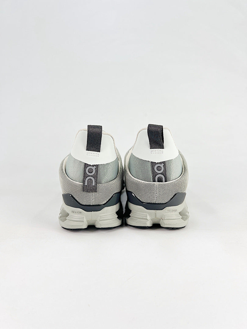 On Cloud Light Grey Cream Slip On Sneakers Women Men Casual Shoes