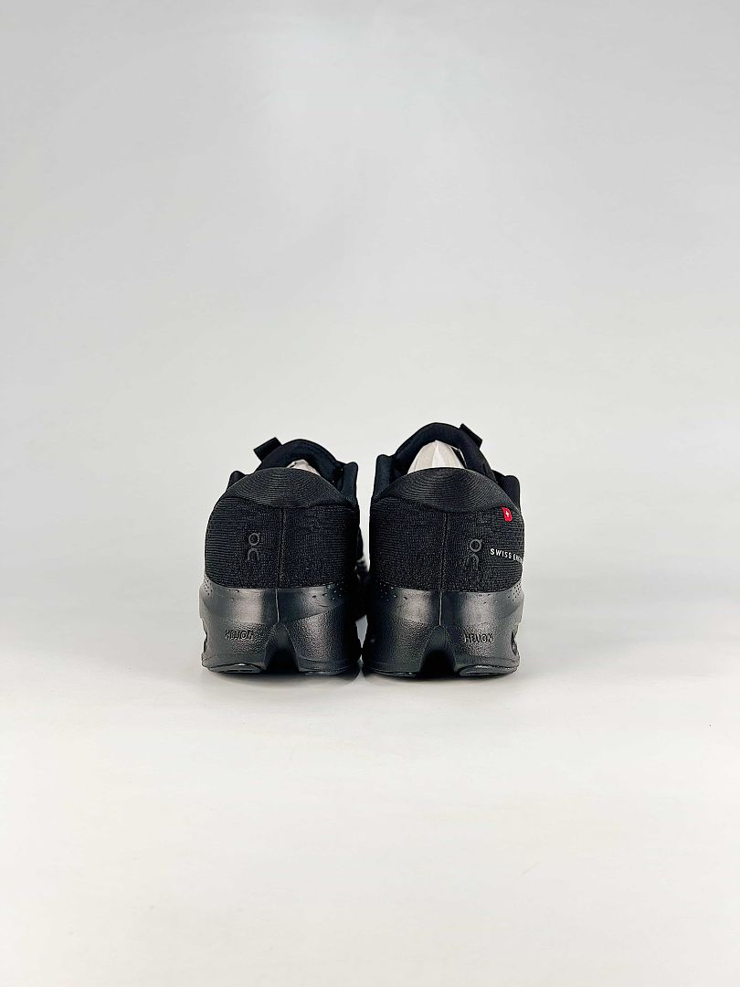On Cloudtilt Black Grey Lifestyle Sneakers