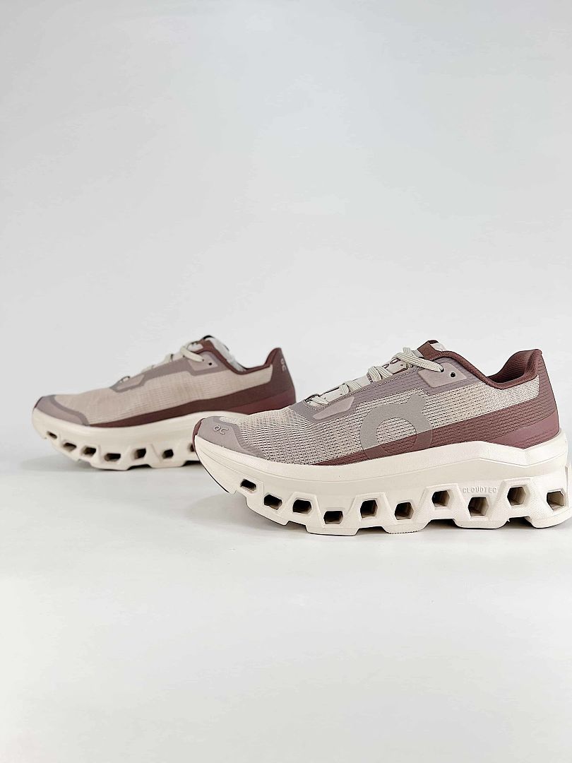 On Cloudmonster Void Taupe Brown Cream Lifestyle Sneakers 3WG10911344