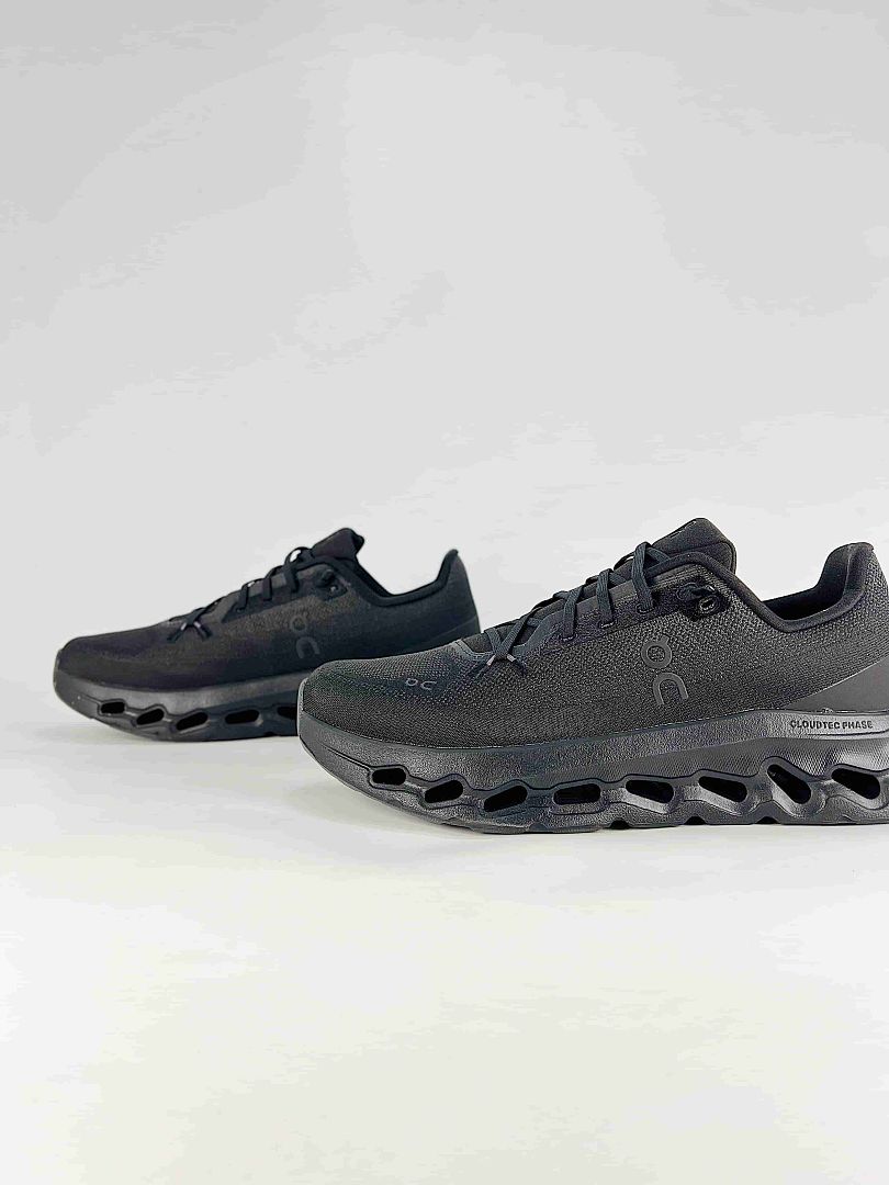 On Cloudtilt Black Lifestyle Sneakers 3ME10101430
