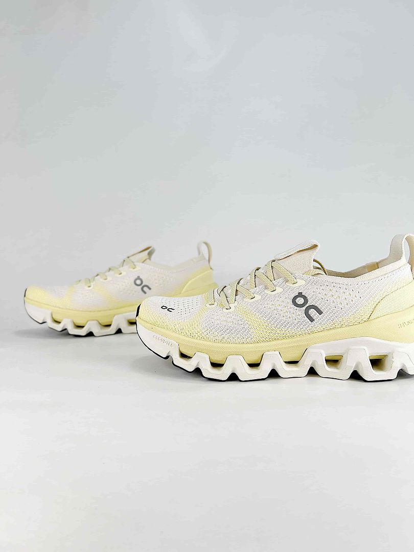 On Cloud White Cream Yellow Low Top Sneakers Women Men 3MG30095216