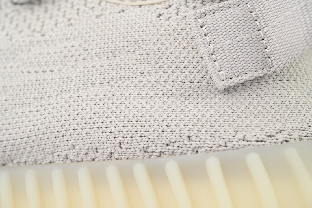 Adidas Yeezy Boost 350 V2 Sesame Beige Sneakers F99710