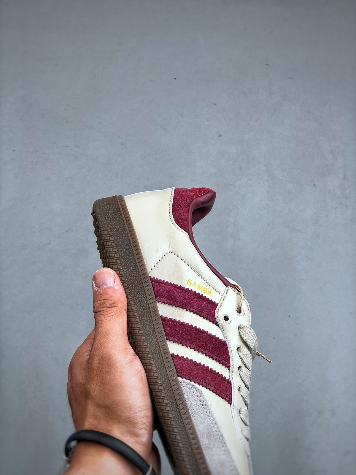 Adidas Originals Samba OG Cream Burgundy Retro Low Top Sneakers ID1482
