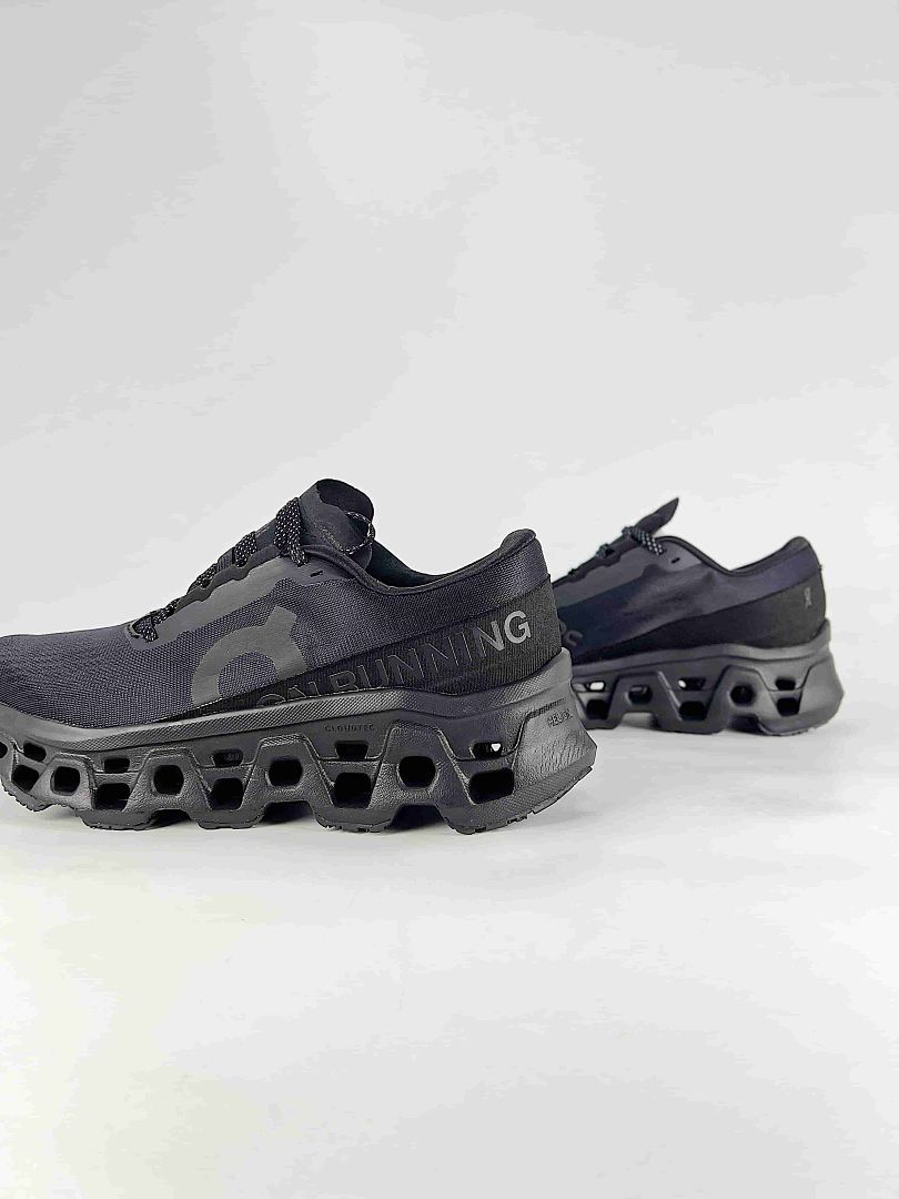 On Cloudsurfer 3 Triple Black Running Style Sneakers 3MG10051043