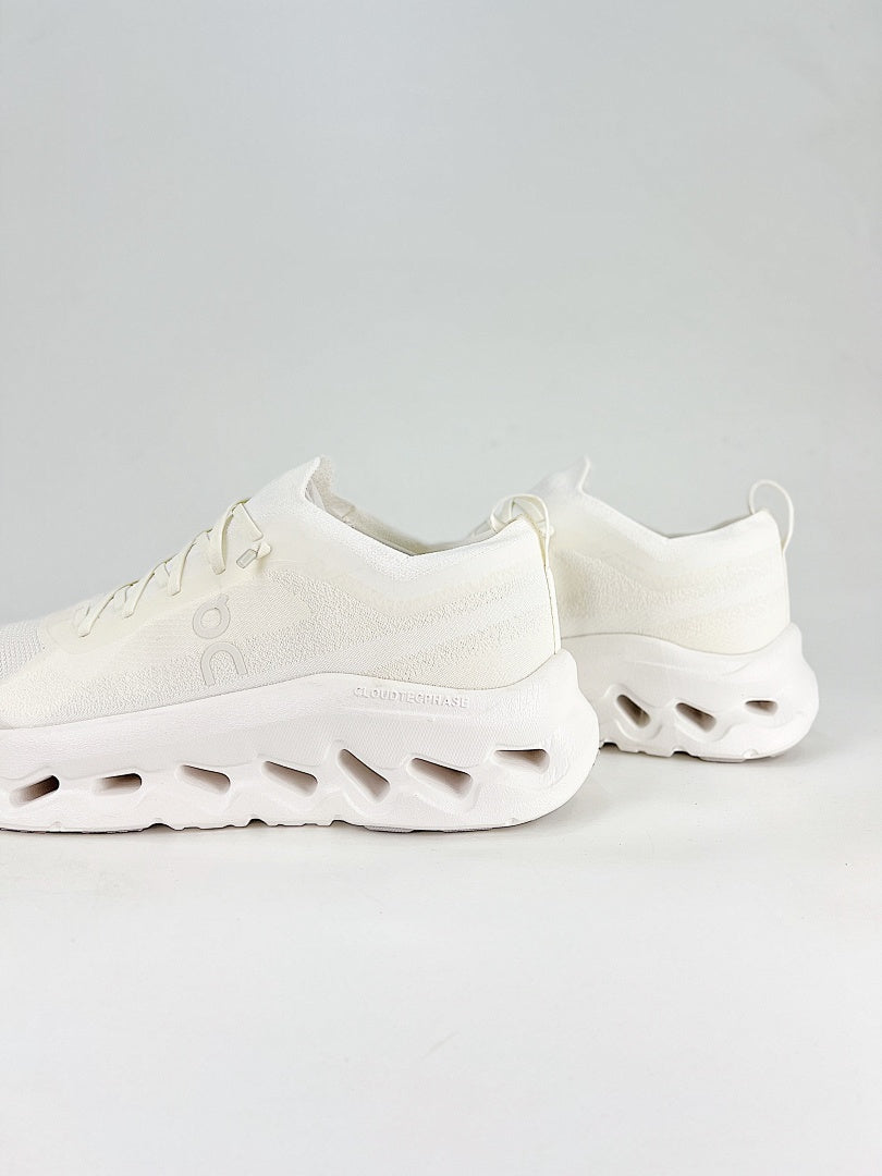 On Cloudtilt Moon White Low Top Sneakers Everyday Casual Shoes