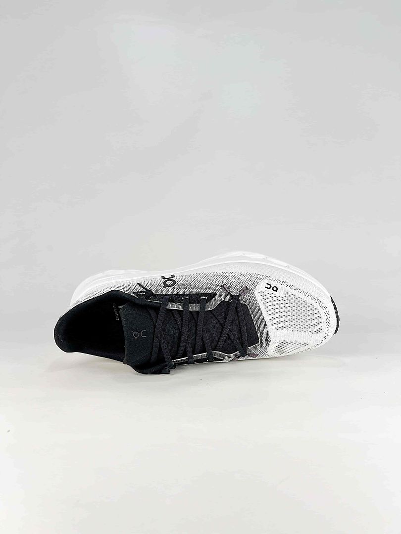 On Cloudtilt White Black Mens Lifestyle Sneakers 3ME10101430