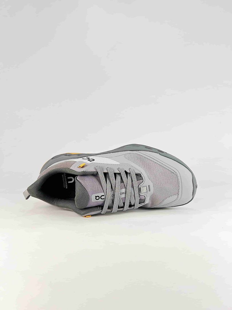 On Cloudleap Grey White Lifestyle Sneakers 3MG10543295